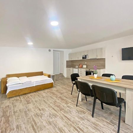 קרנבו Di Mare Holiday Apartments מראה חיצוני תמונה