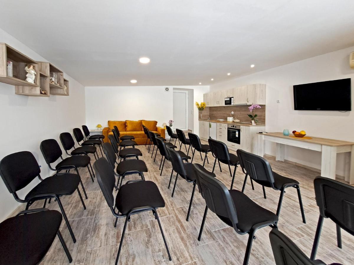 קרנבו Di Mare Holiday Apartments מראה חיצוני תמונה